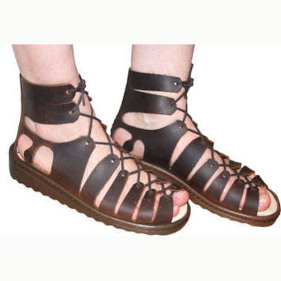 Sandalias romanas antiguas